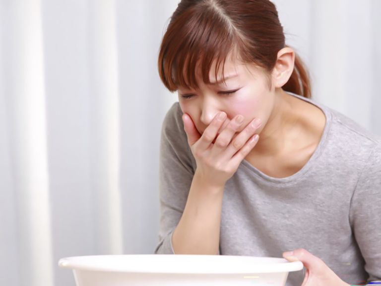 Việc bù natri cho bệnh nhân xơ gan cần được thực hiện thận trọng dưới sự giám sát y tế